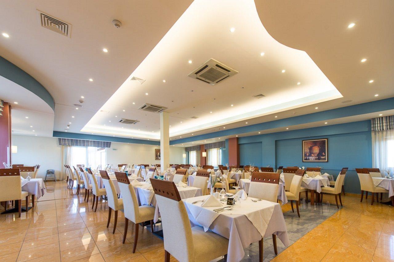 Mediterranean Beach Resort Laganas Exterior photo