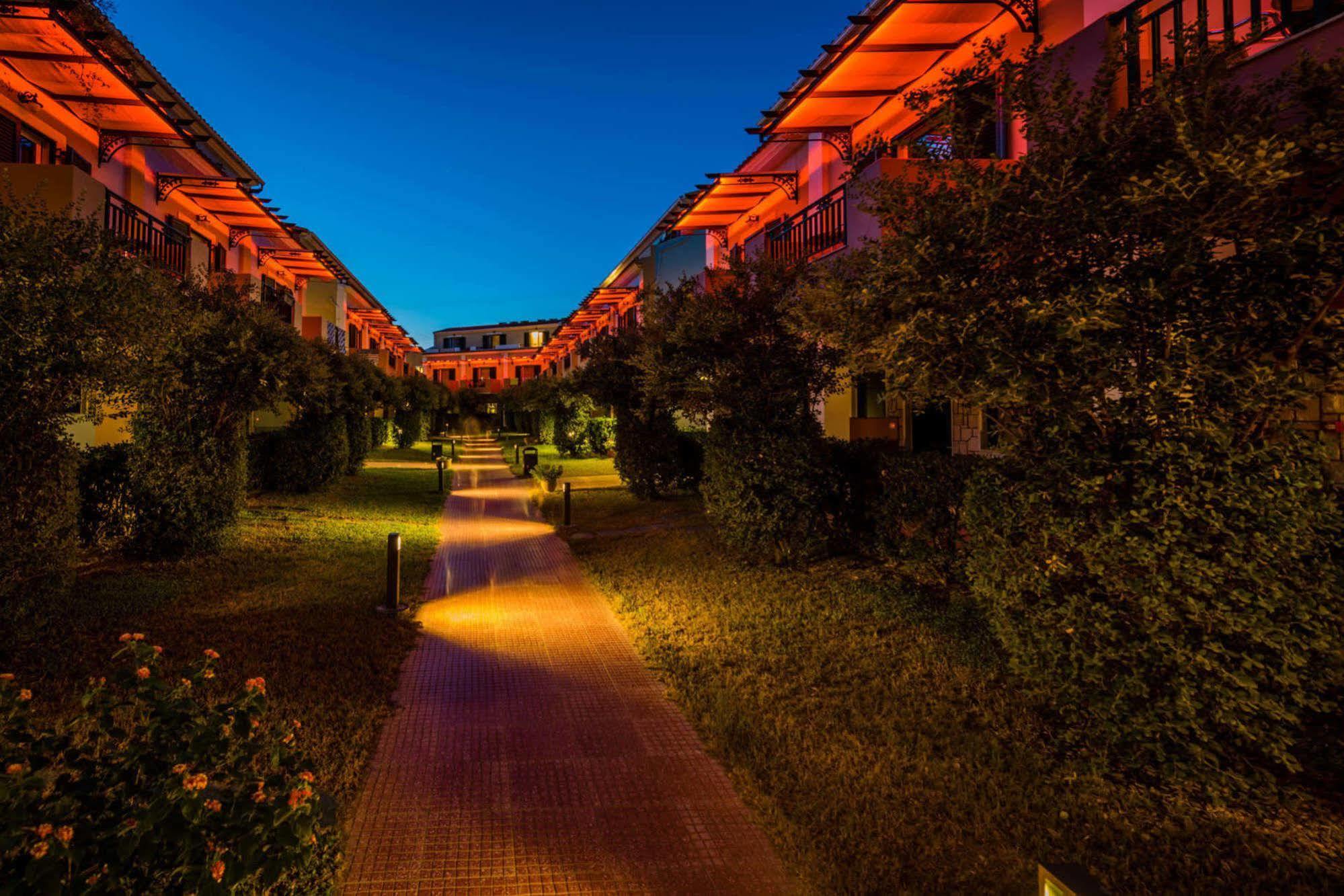 Mediterranean Beach Resort Laganas Exterior photo